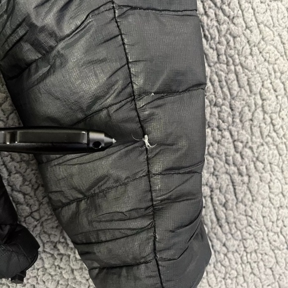 Patagonia Women’s SMALL Nano Puff Black Quilted Jacket Recycled Good Cond.*holes - Picture 10 of 14